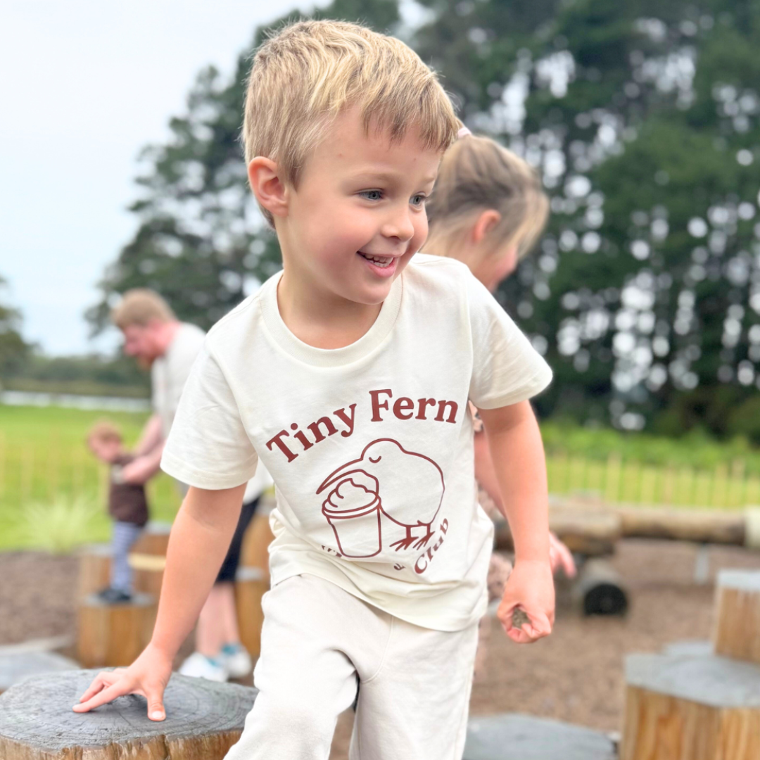 Fluffy Club Cream Tee